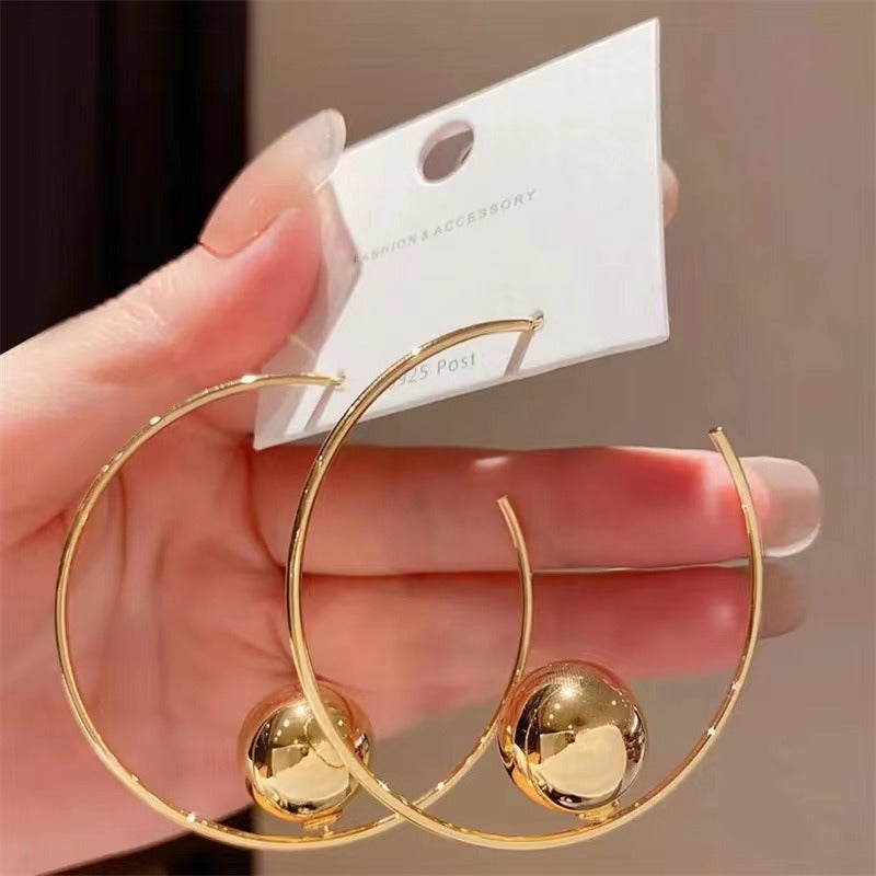 Large hoop earrings, elegant earrings, high-end earrings for women