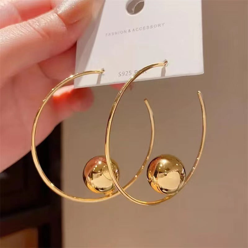 Large hoop earrings, elegant earrings, high-end earrings for women